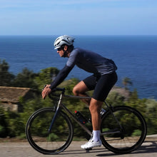 Load image into Gallery viewer, Reversible Arm Warmers: Black / Blue