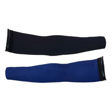 Load image into Gallery viewer, Reversible Arm Warmers: Black / Blue (Men&#39;s)
